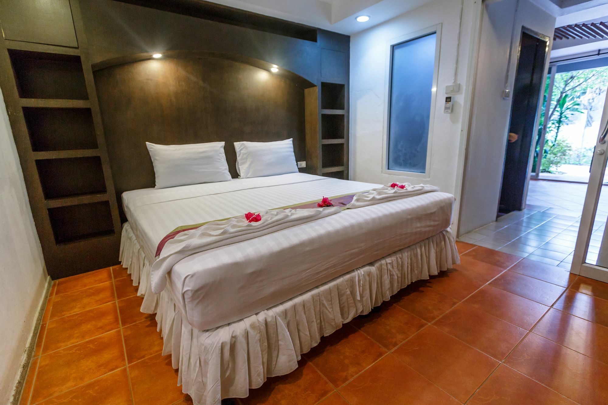 Porterhouse Beach Hotel Patong 外观 照片